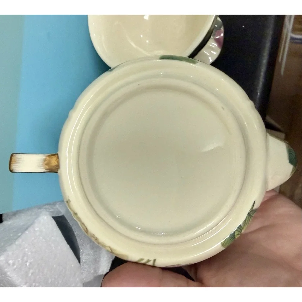 burton&burton burton teapot
